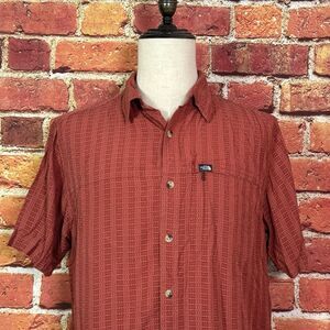 The North Face Men's Size Large‎ Shirt Outdoor Button Up Short Sleeve Orange